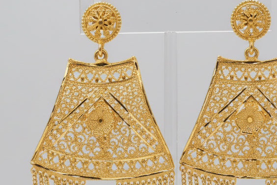 Boucle d'oreille simple